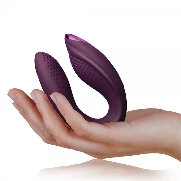 Chick Diva Silicone Clitoral and G spot Vibrator with Remote control