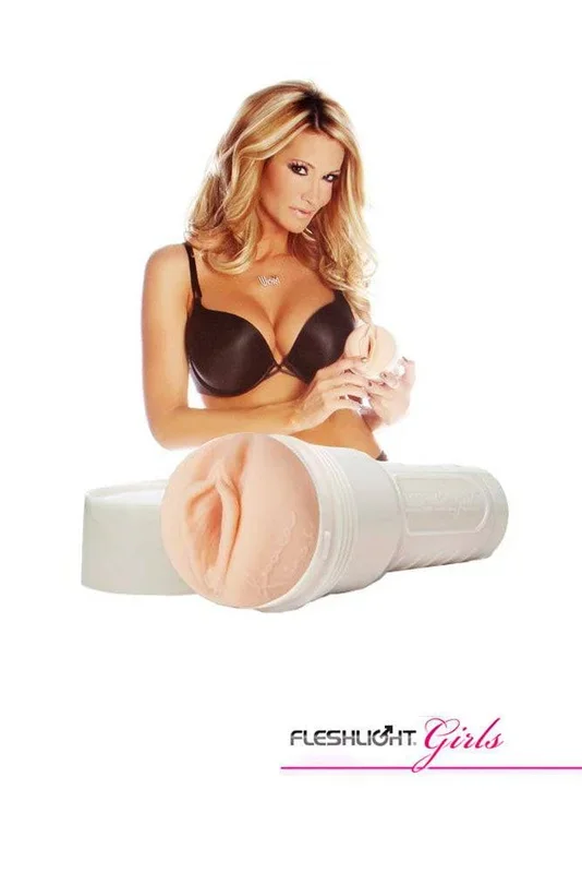 Fleshlight – Girls – Jessica Drake Heavenly: Custom Pussy Masturbator